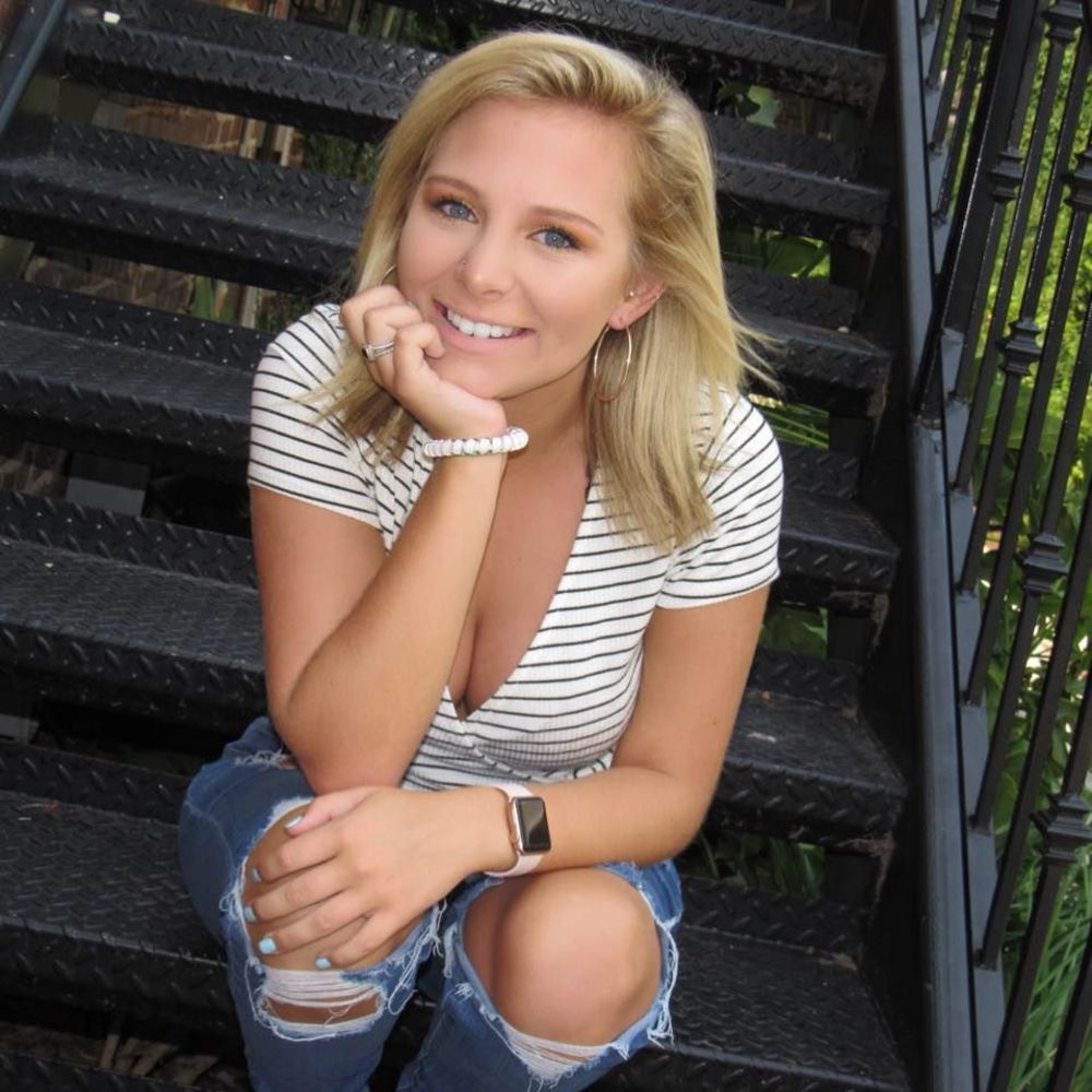 Meet your Posher, Anna chapin